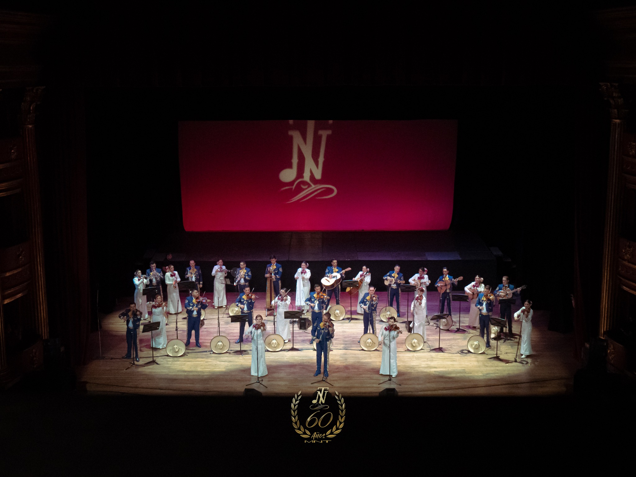 Mariachi Nuevo Tecalitlán en el Degollado
